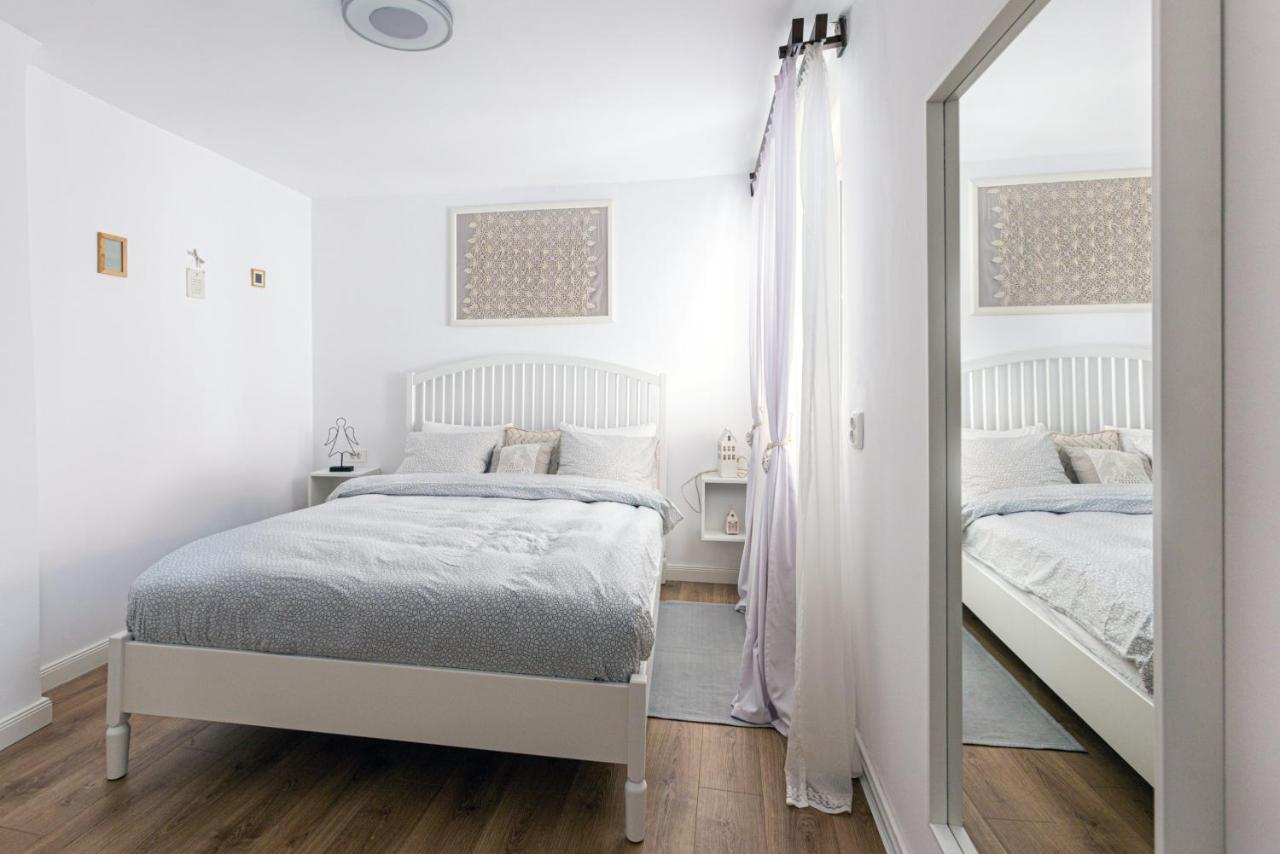 Apartament Agnes Brasov Exterior photo